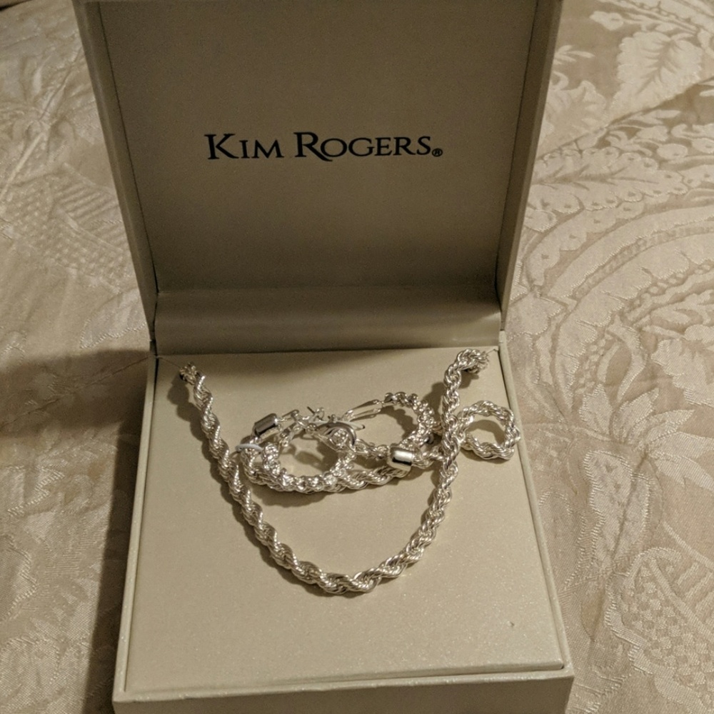 Necklace and earrings